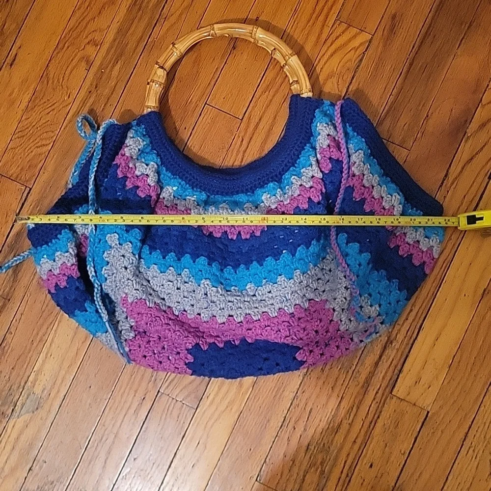 Fat‎ Bottom Crochet Granny Bag with Bamboo Handles EUC